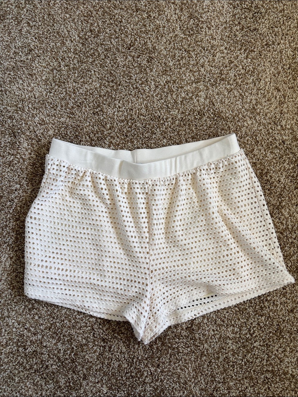 NWT || C&C California || Cream Crochet Style Knit Shorts Size XL